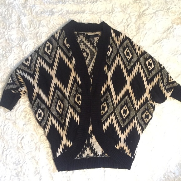Forever 21 Sweaters - Heavy knit cardigan